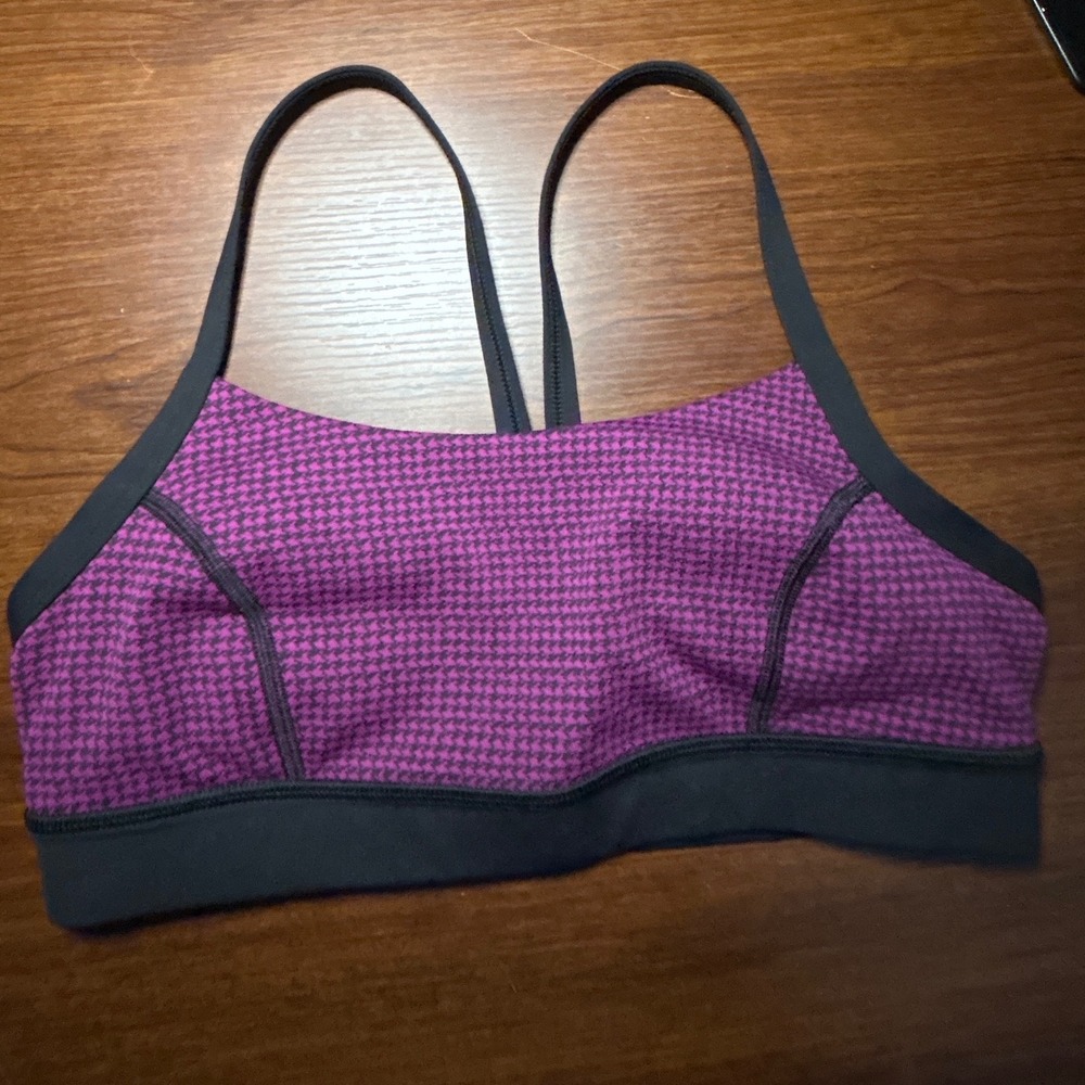 Lululemon Flow Y Bra IV Sports Bra 4 Purple Houndstooth Racerback Luxtreme